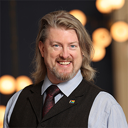 Photo of Leif Sawyer